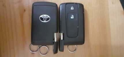 Кутийка за смарт ключ Toyota -Corolla Verso,Prius,Camry 2004 -2009год.