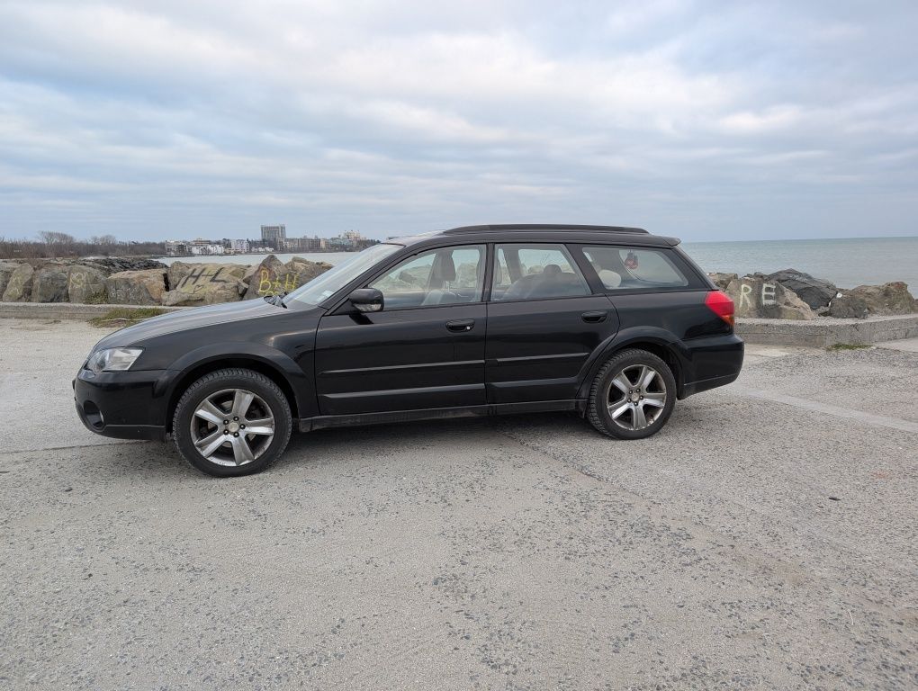 Subaru Outback 2005г.