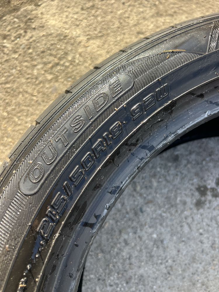 Летни гуми 215/50/18 Falken DOT21 с 7.7 мм грайфер.Цената е за двете .