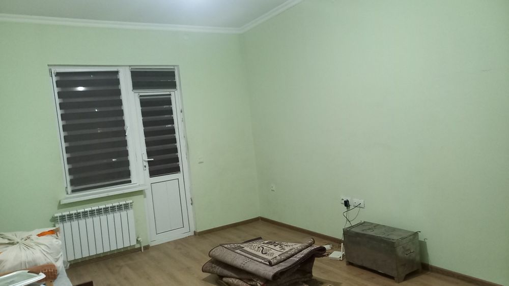 Мотрид 3 етаж сотилади
