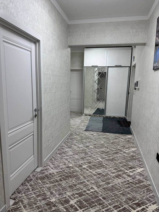 Мирзо Улугбек Новза метроси ёнида ижара квартира бор