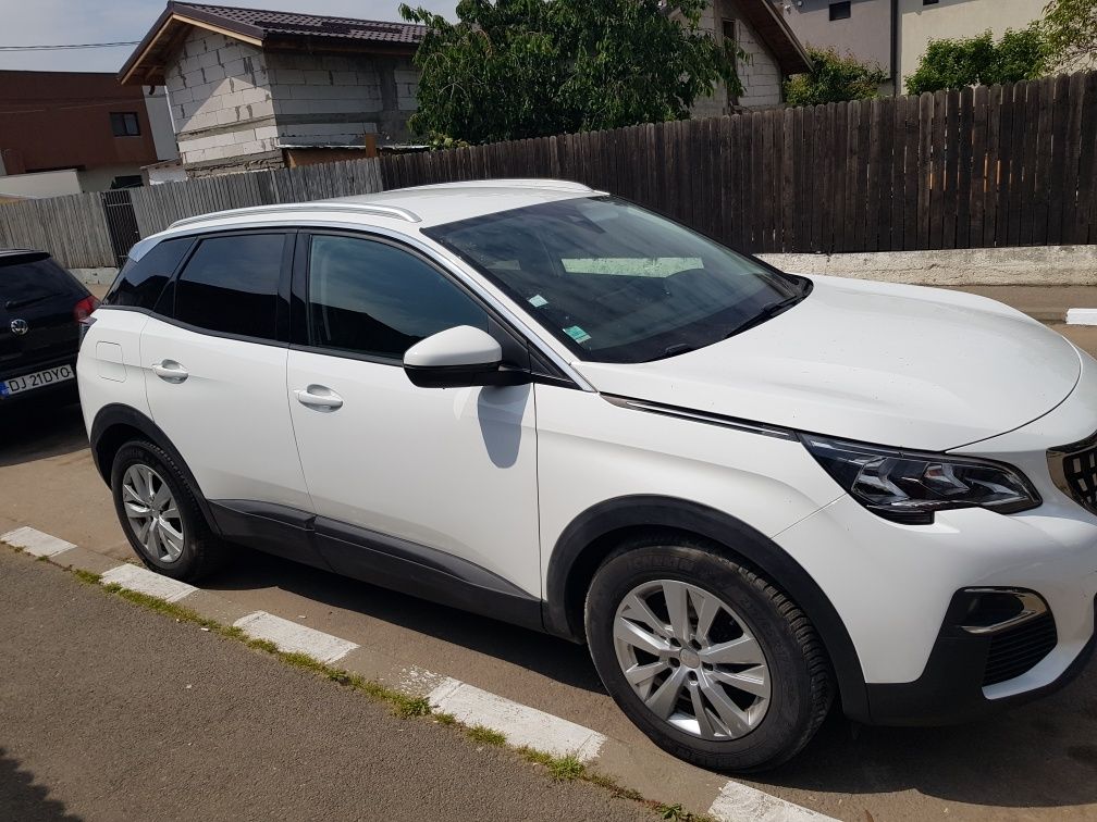 Se vinde peugeot 3008