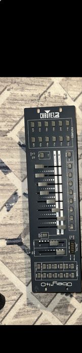 Продавам CHAUVET Obey 40 (DMX контролер)