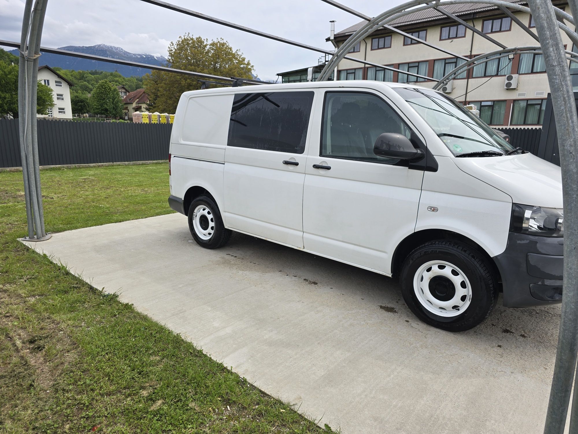 Volkswagen T5.1 2.0 Tdi 140 cp 4x4(4motion)
