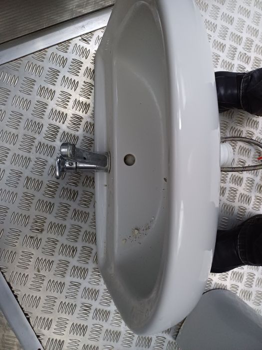 Продам б/у раковина