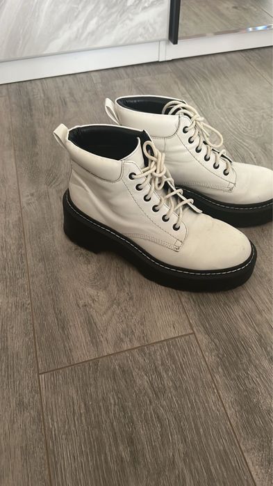 Продам сапоги стильные