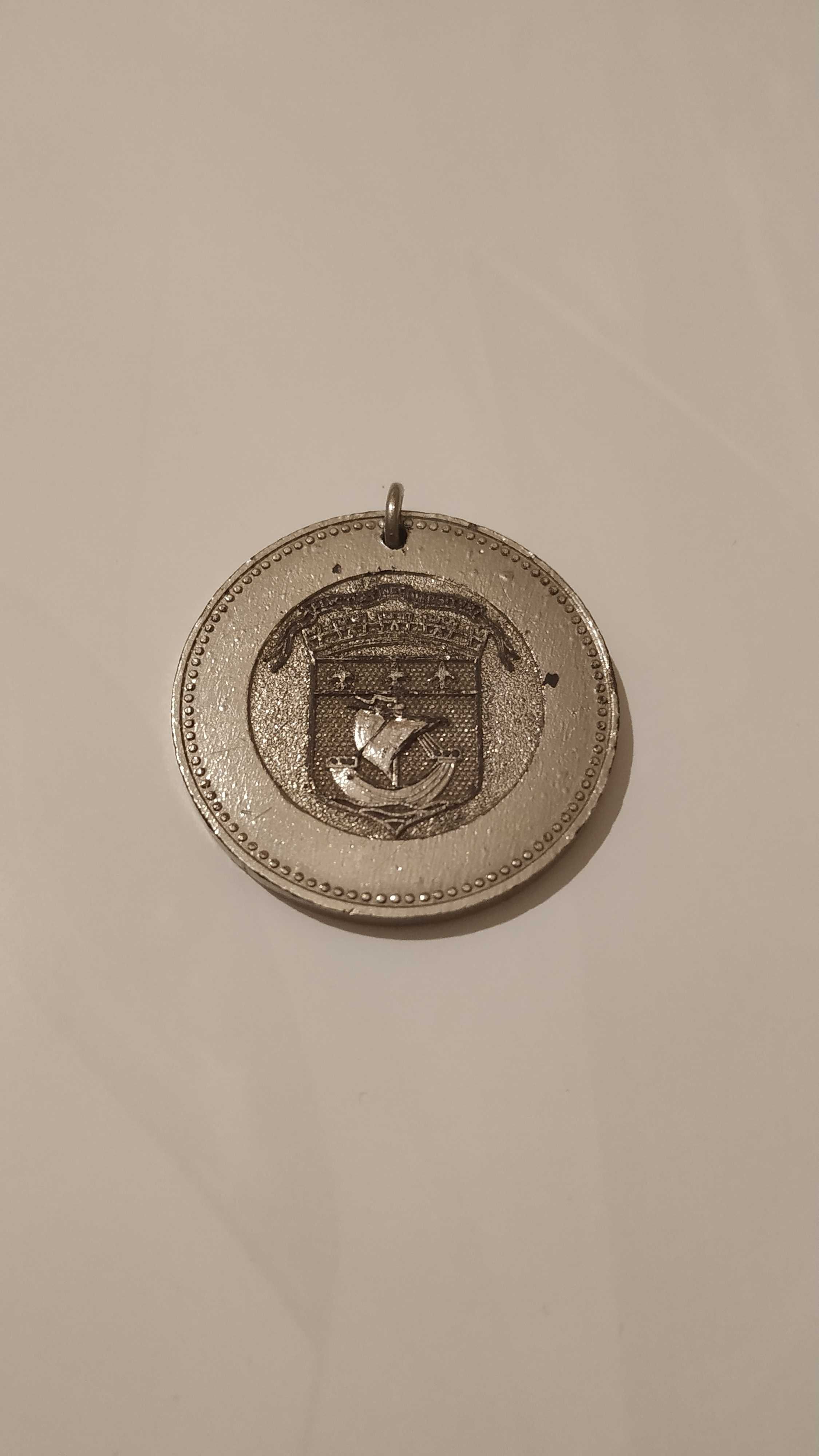 Винтидж медальон - PARIS Arc de Triomphe /колекционерски
