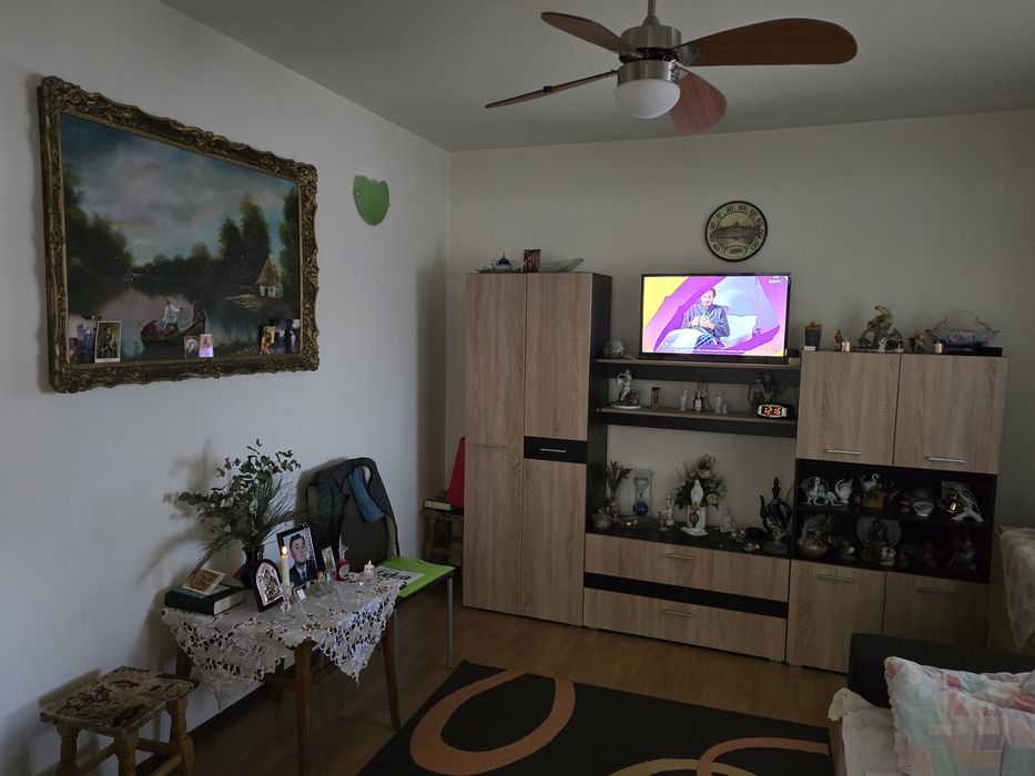 Casă de vânzare sau schimb cu apartament 2 camere