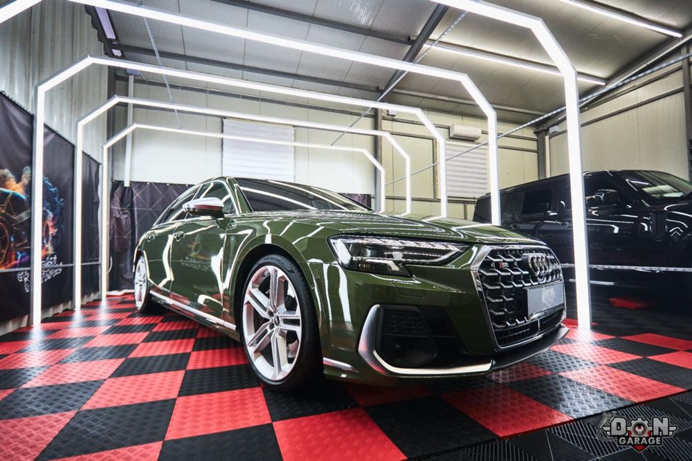 Audi S8 Stare Perfecta, Intretinere efectuata doar in reteaua Audi