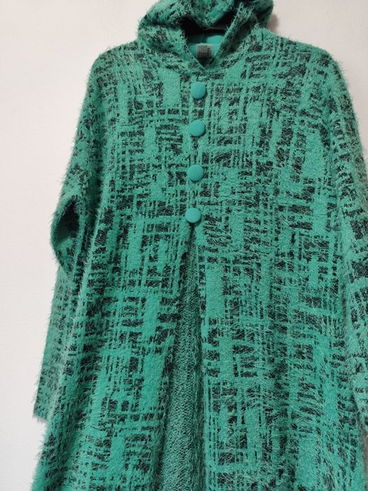 Haină lungă cu gluga M