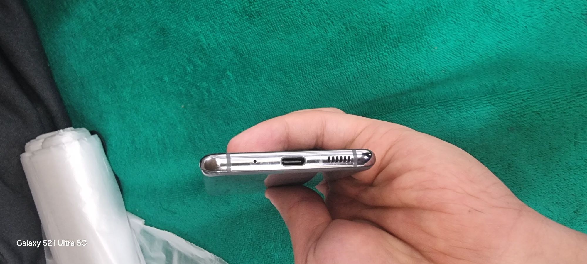 Samsung s20  5g 8/128 holati zor umuman aybi yo ozim ishlatganman