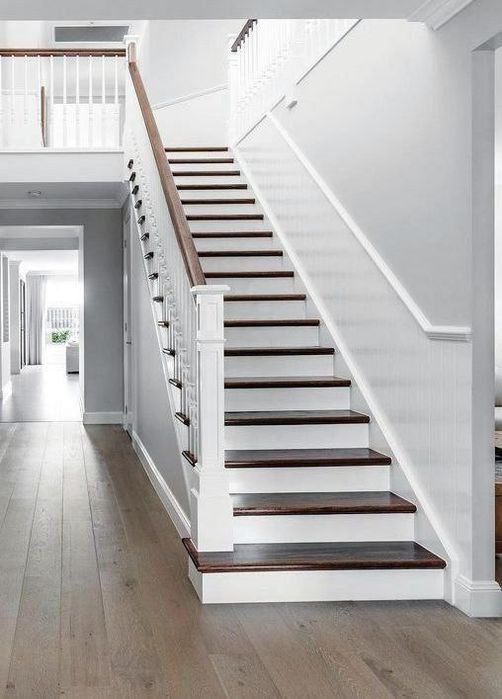 Лестница  на   заказ  из дерева