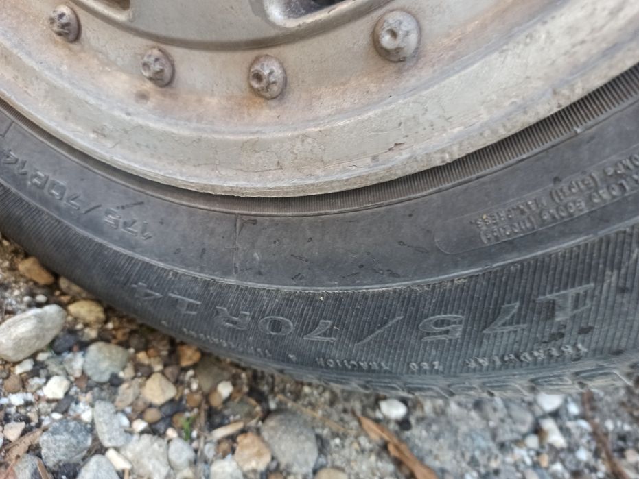 Продавам Нисан Примера