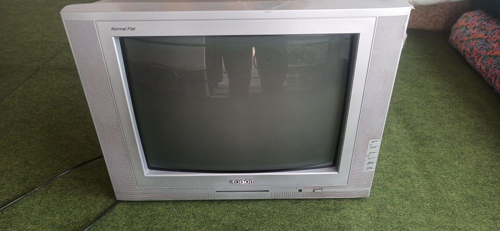 Телевизор "Roison"
