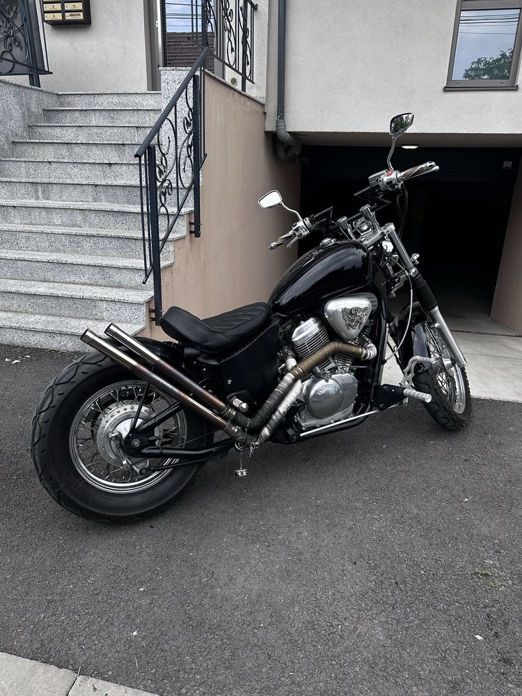 Honda Shadow VT600 bobber