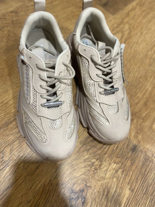 Сникърси steave maden