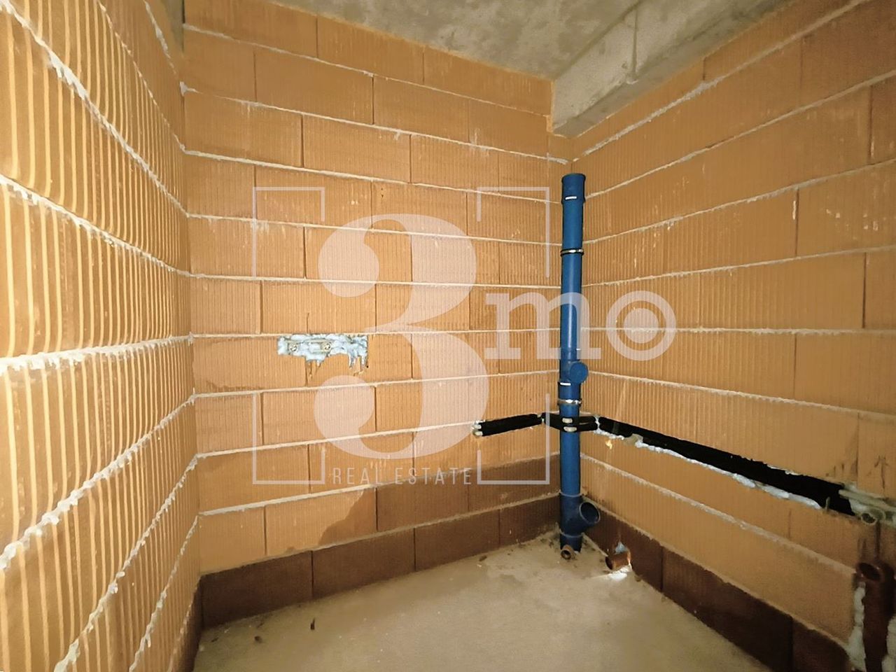 Продава се Тристаен апартамент в София, Люлин 5 - 121 кв.м за 1475 €/кв.м - Снимка #8