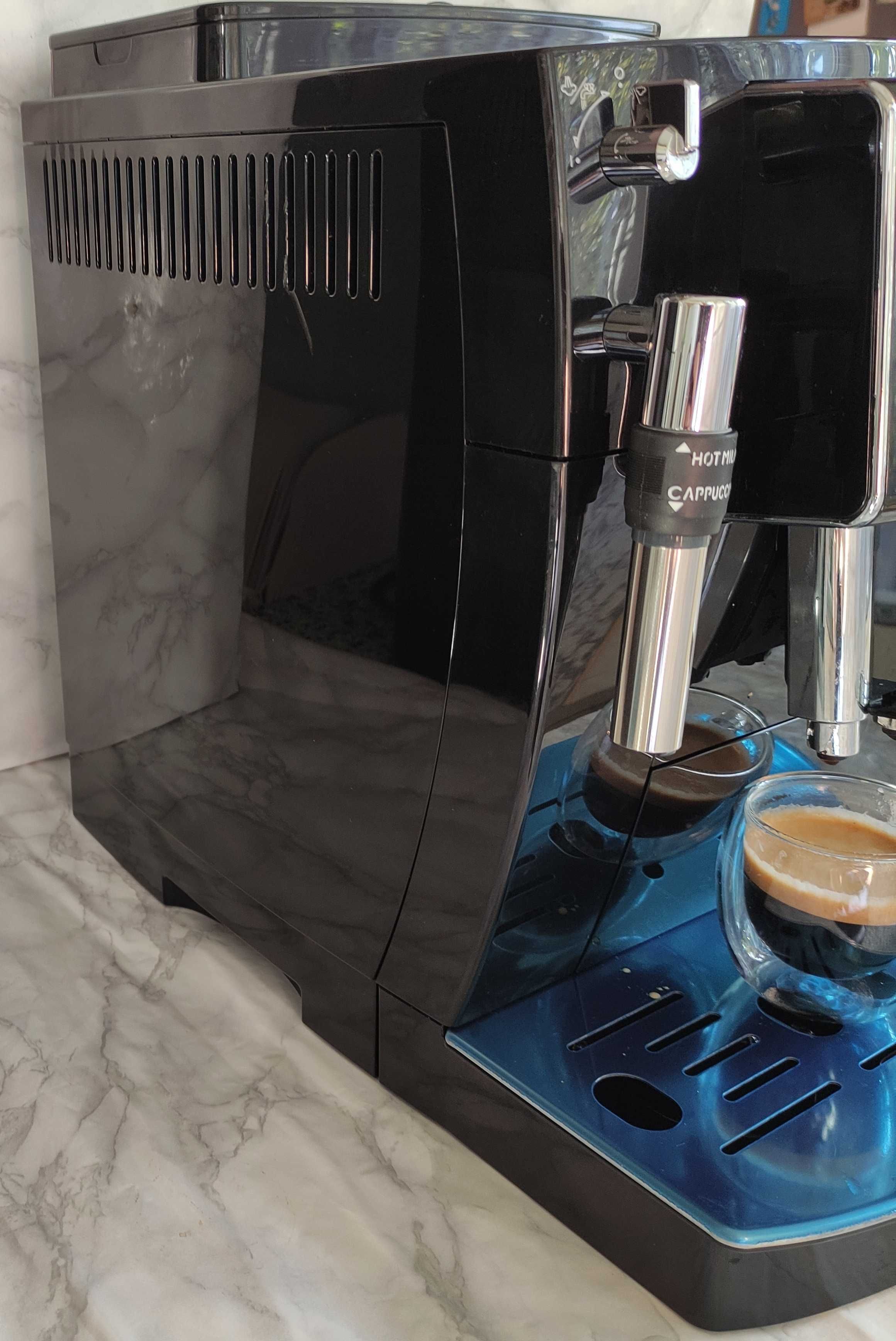 Кафеавтомат Delonghi ECAM 25.120b