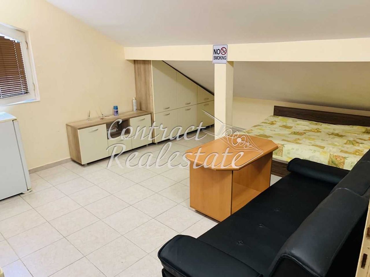 Продава се Тристаен апартамент в Варна, Възраждане 1 - 128 кв.м за 2016 €/кв.м - Снимка #19