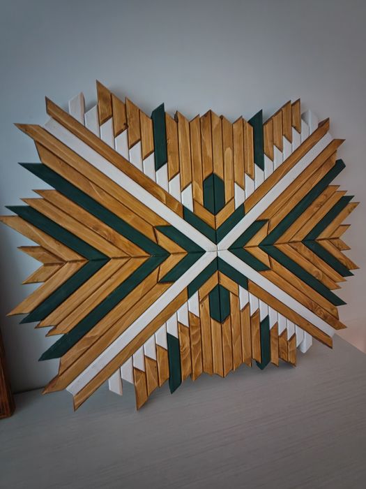 Tablou lemn lucrat manual