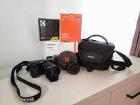Sony Alpha A6100 cu obiectiv Kit + accesorii