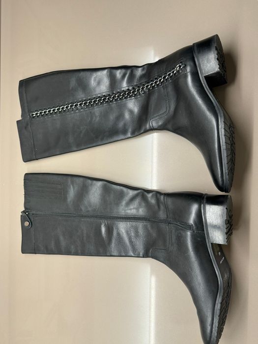 Cizme înalte din piele cu fermoar