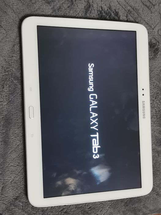Vând tablete Samsung Galaxy Tab 3 și Tab 4