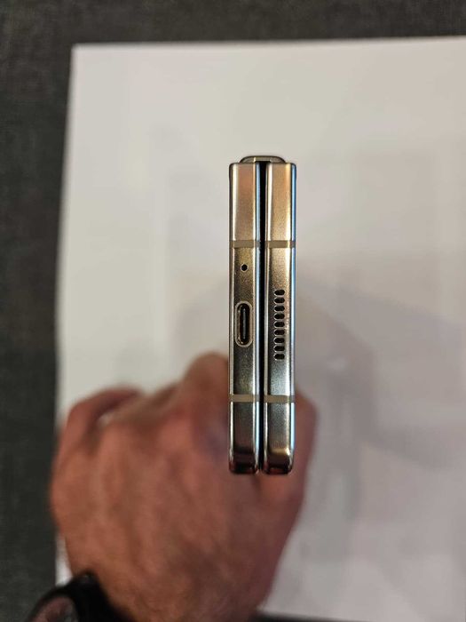 Display  Samsung Fold 5 SM- F946B Original Nou