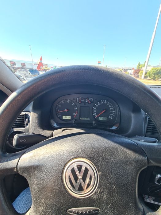 Volkswagen golf 4