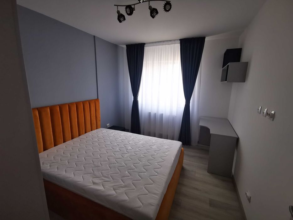 Apartament 3 camere, 2 bai, zona Aparatorii Patriei