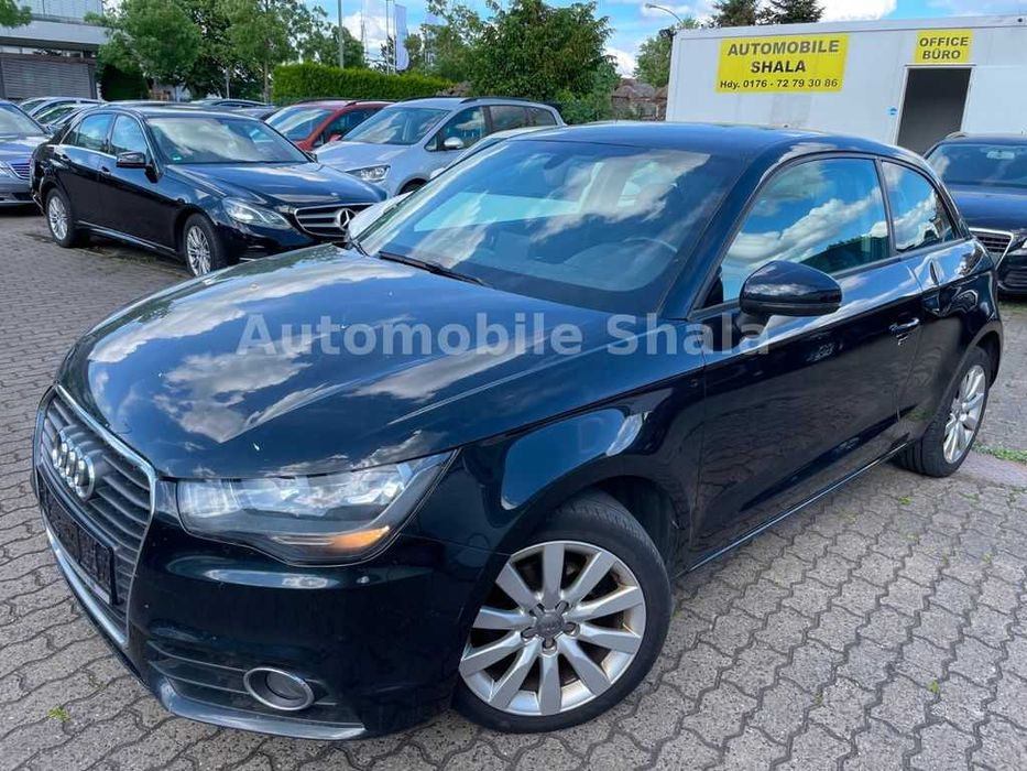 Vând Audi A1 2011
