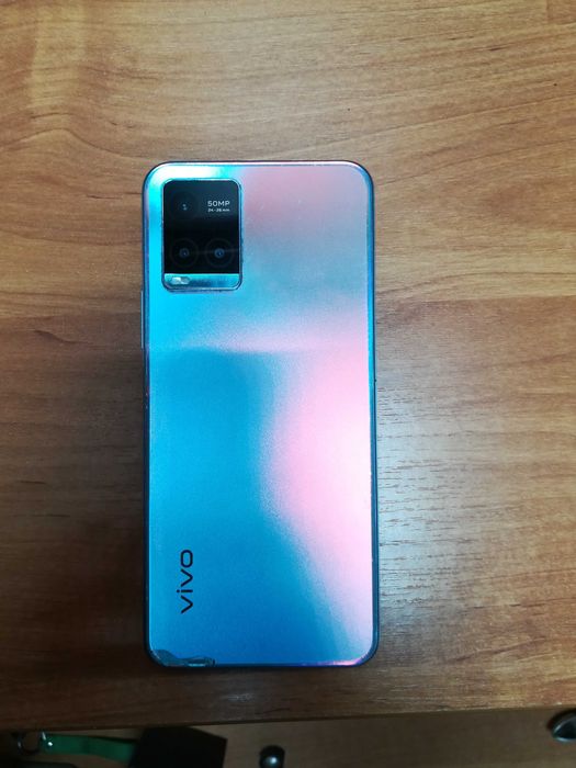 Продам телефон Vivo Y33s