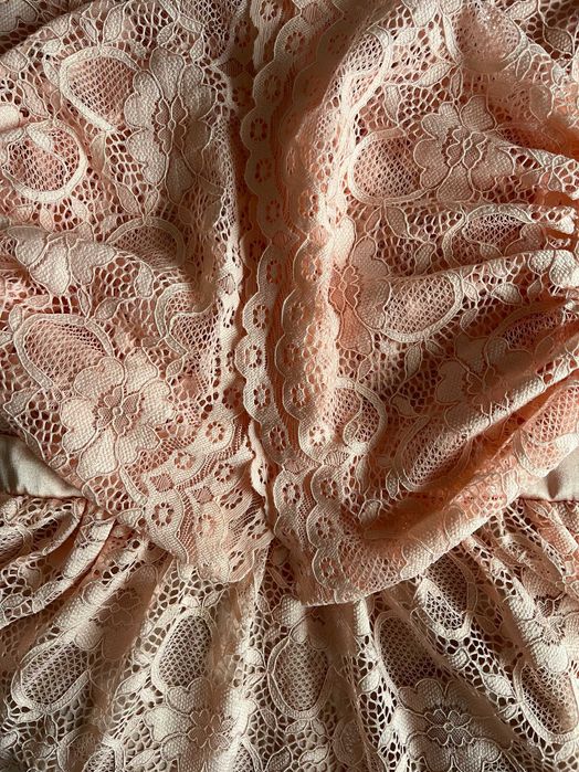 Рокля дантела розова официална разкошна 128-134