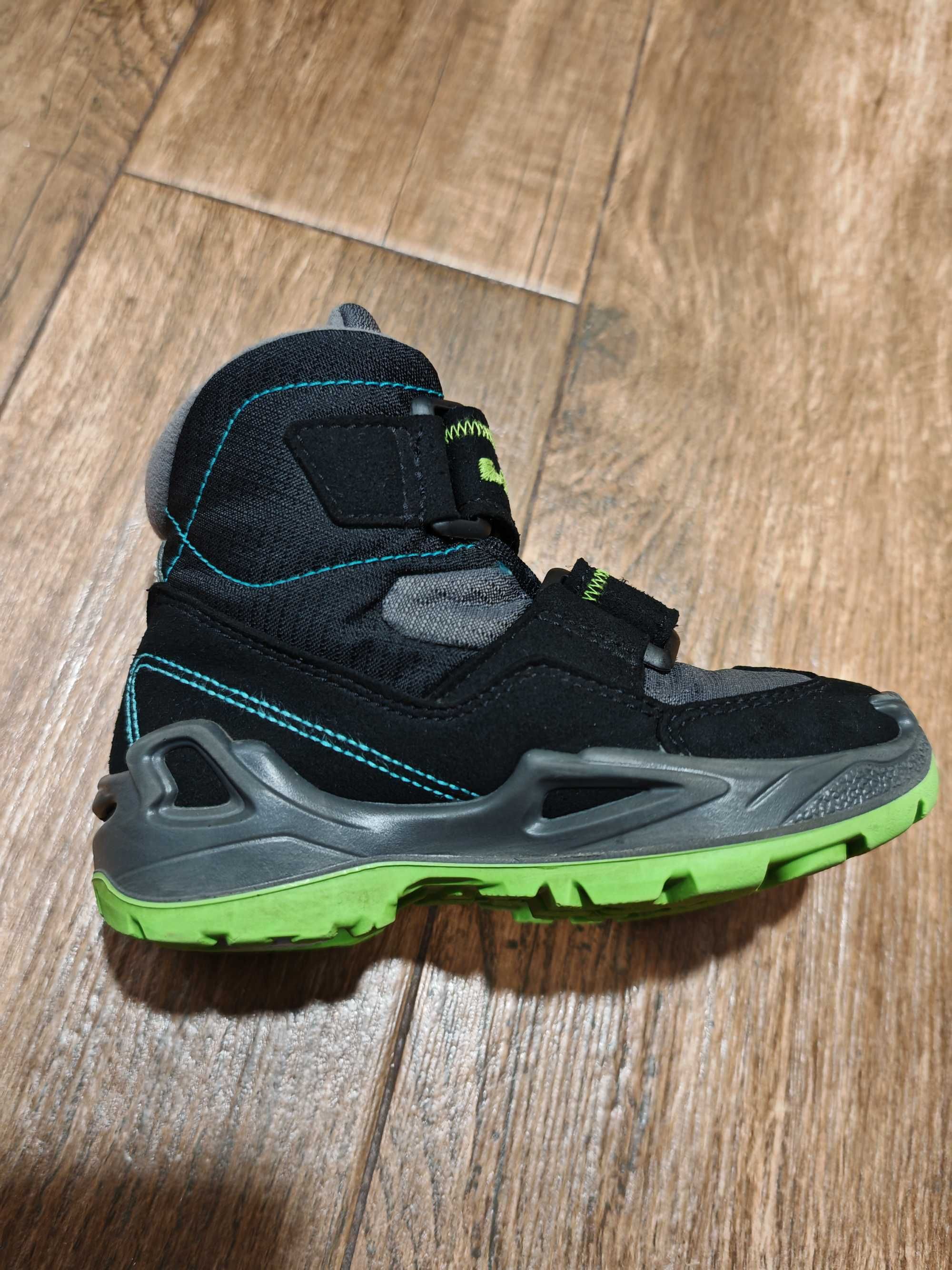 Детски обувки “Lowa Goretex“