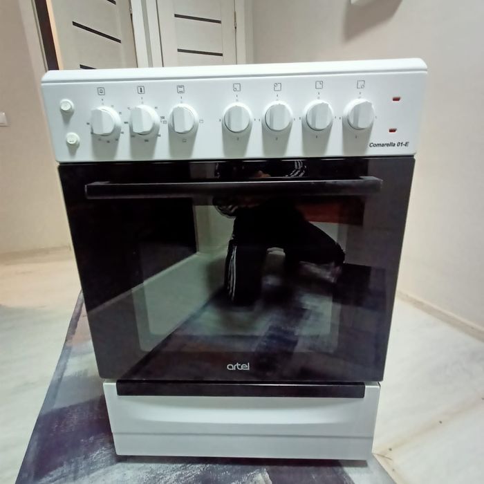 Продам эл.плиту . Размер 60*60. Есть бесплатная доставка.