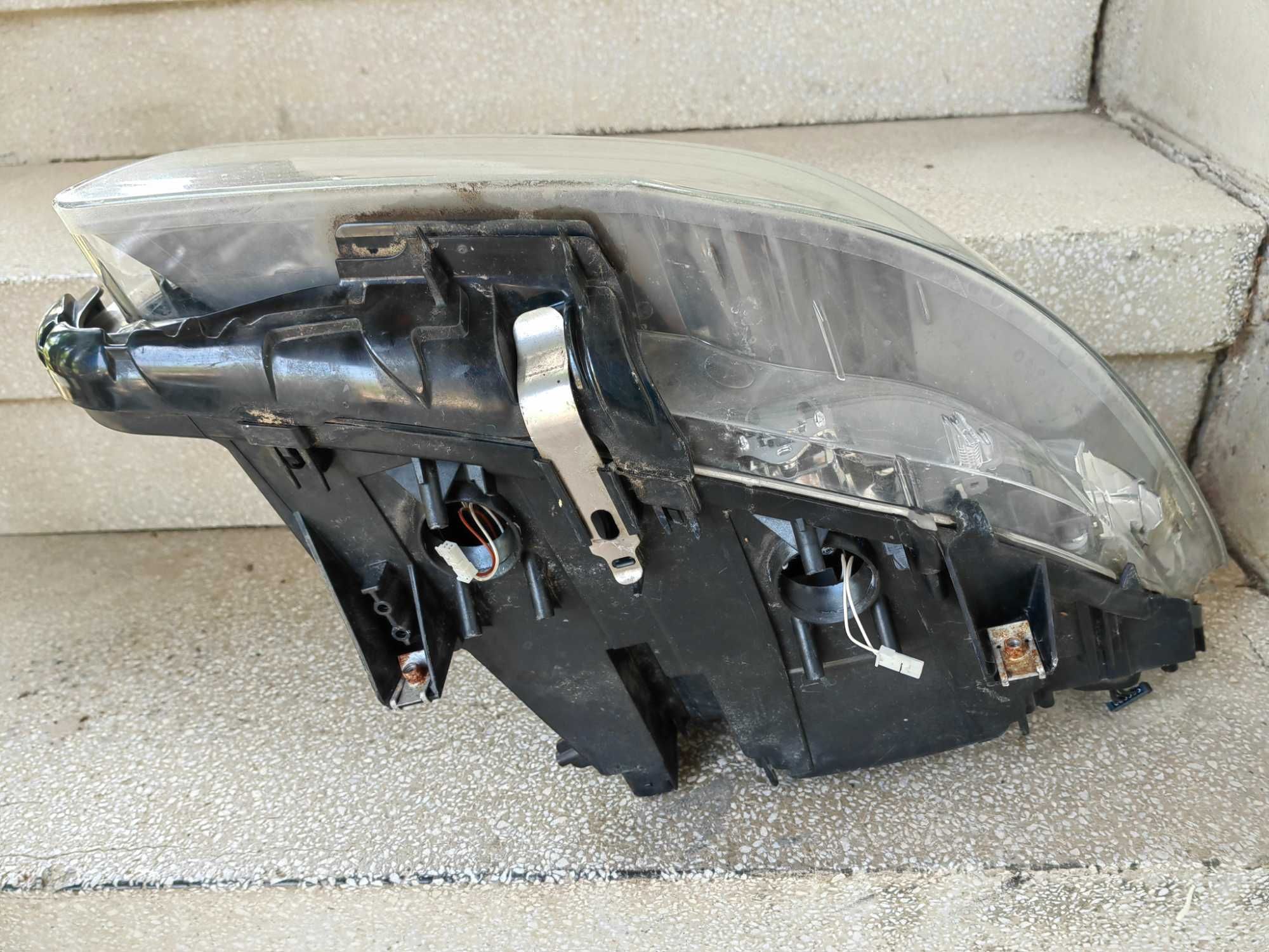 Фар BMW F10 F11 5-ца Bi-Xenon LED /Фар БМВ Ф10 Ф11 Оригинален