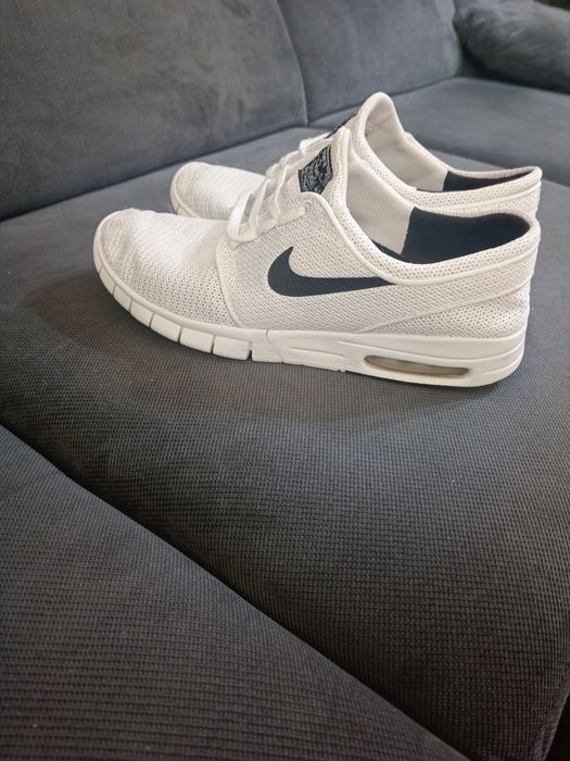 Оригинални маратонки Nike  N43-27.5см