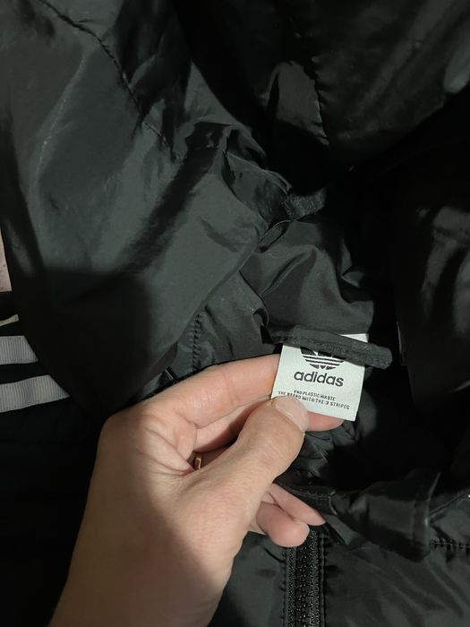 Яке Адидас размер S