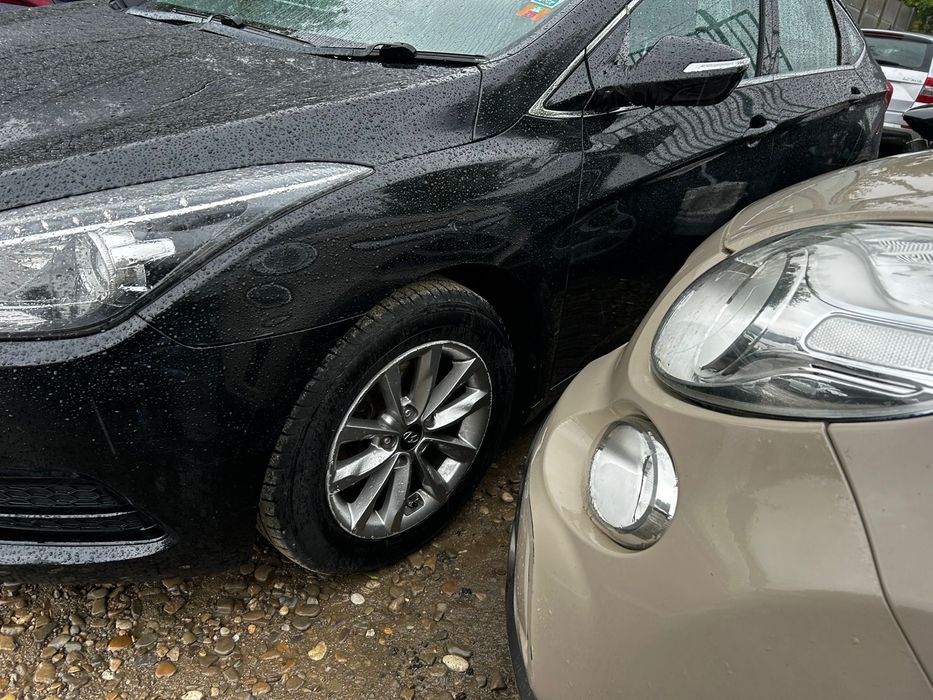 Aripă stânga față Hyundai i40 2016