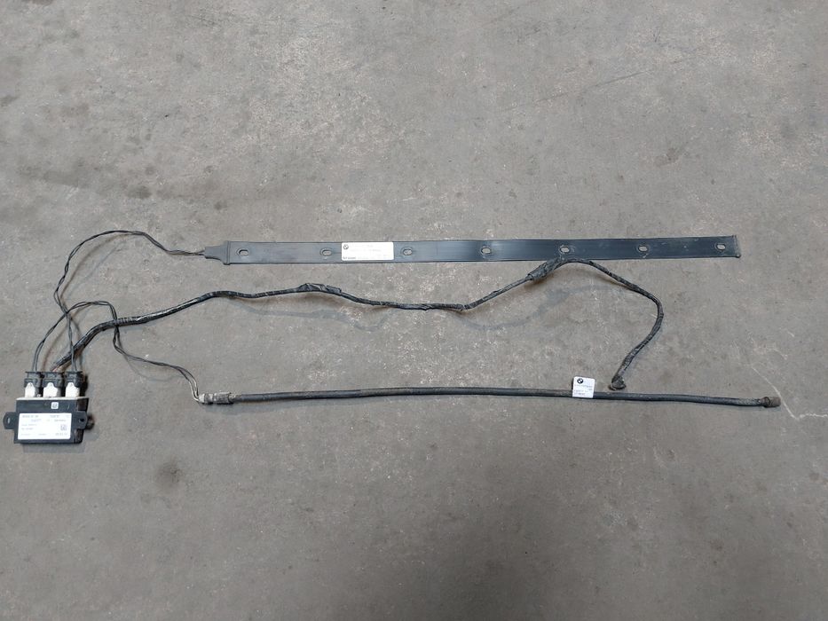 Senzor mișcare deschidere portbagaj BMW F01 F02 F10 F11 F30 F40