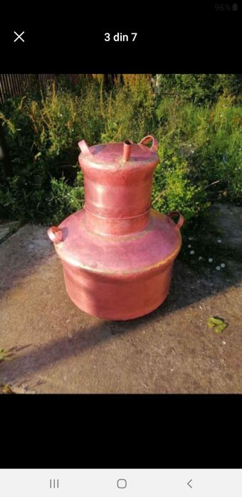 Vând cazan de țuică la 120 de  Litri  cu fundul de 4 mm