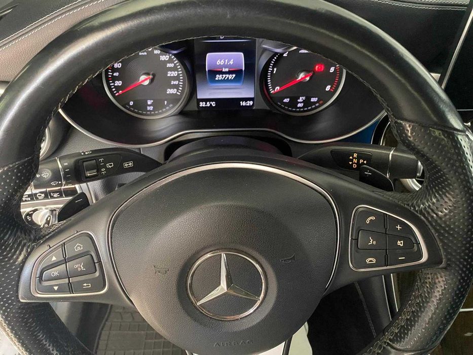 Mercedes GLC 250D, 204 CP, 4 Matic, Cam 360°, Scaune ventilate, 220 V