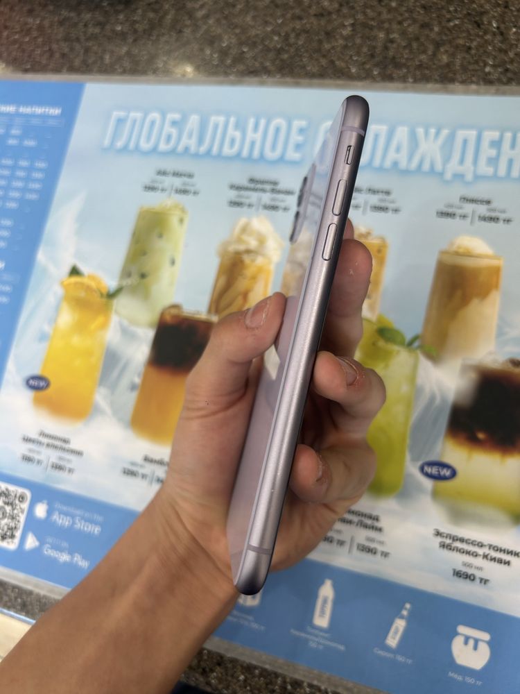 Продам айфон 11 идеал