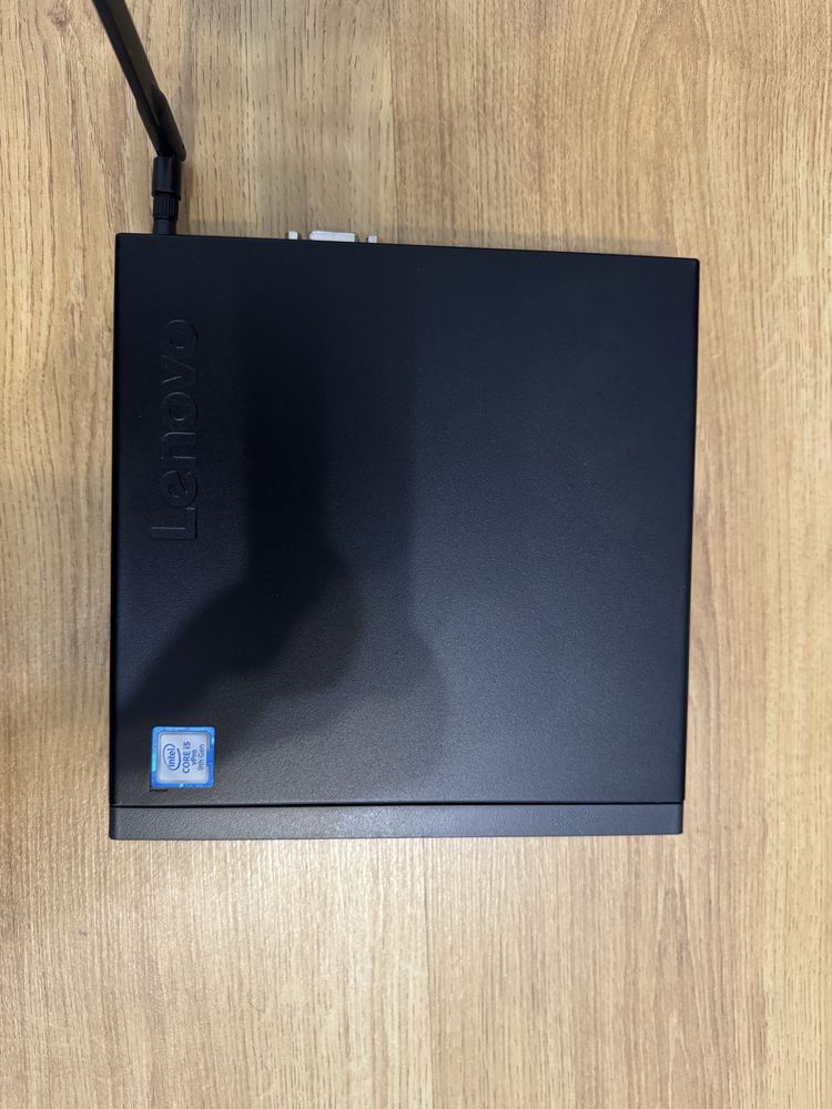 Desktop Lenovo ThinkCentre M920q (i5-9500t, 1x16gb, SSD-250 gb, Wifi)