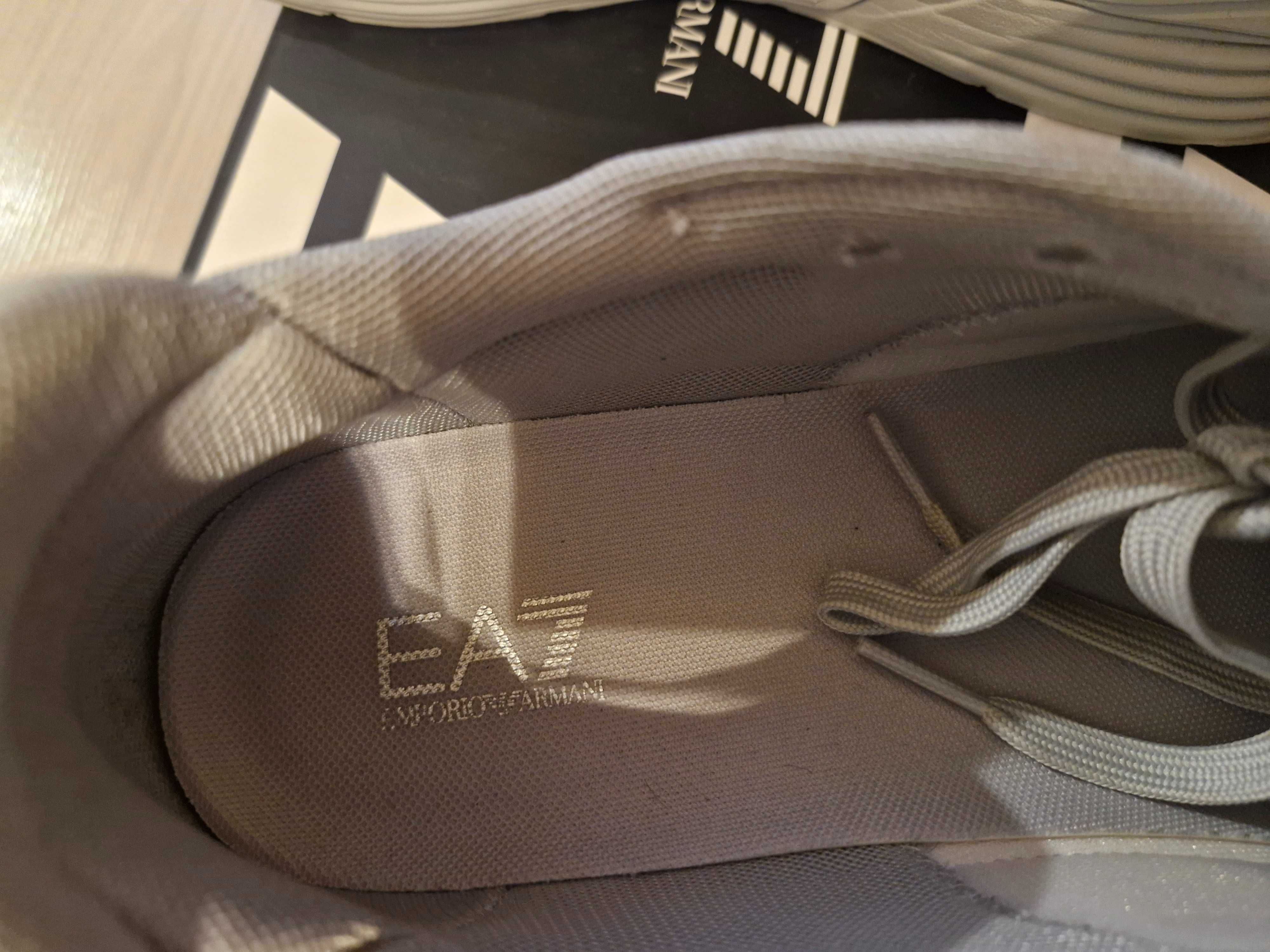 Emporio Armani маратонки