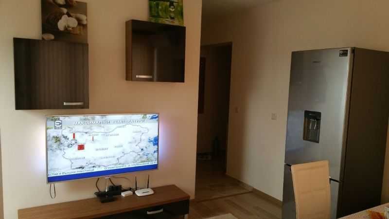 Дава се под наем Едностаен апартамент в Бургас, Сарафово - 50 кв.м за 127.5 € - Снимка #4