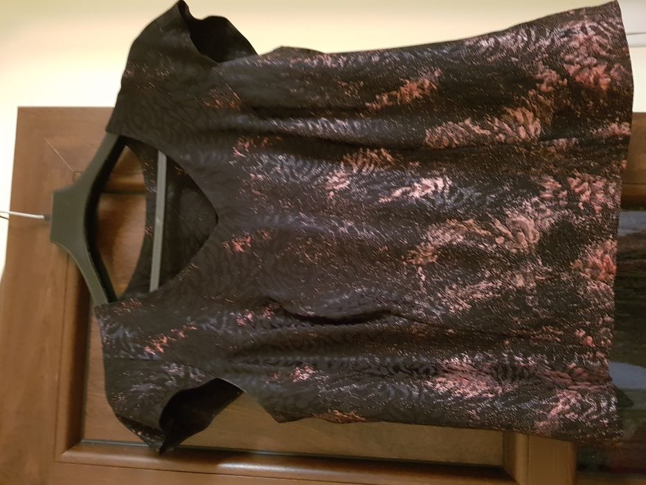 Costum damă numarul 42