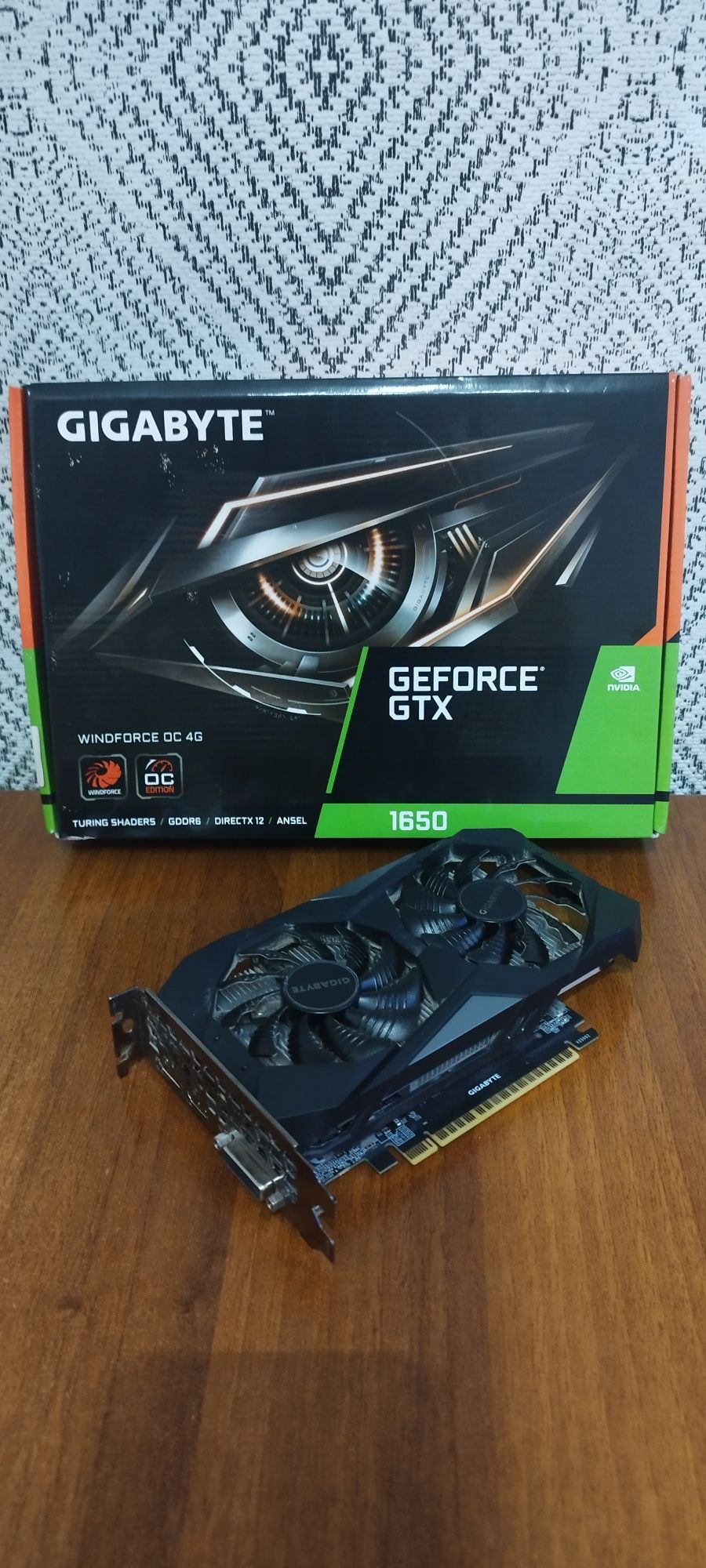 Видеокарта GTX 1650