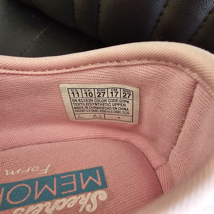 Papuci Skechers mărimea 27