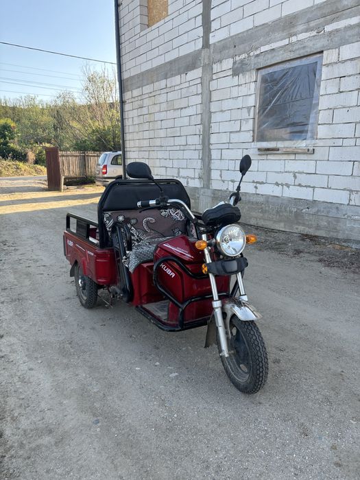 Triciclu electric de vanzare